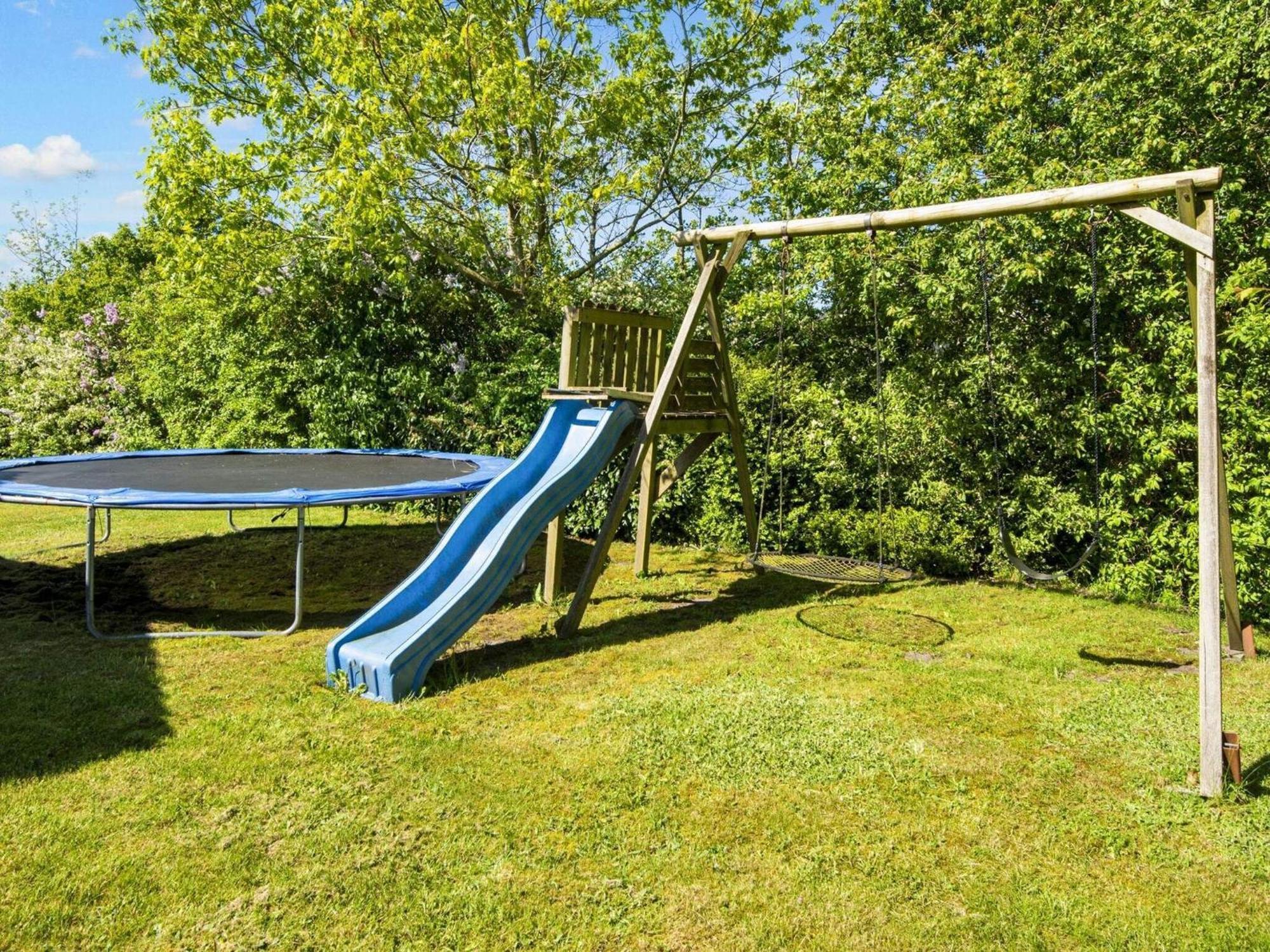 6 Person Holiday Home In Tarm Экстерьер фото